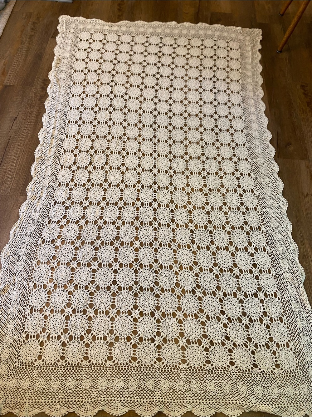 Vintage Handmade Crochet Lace Tablecloth / Blanket in Cream